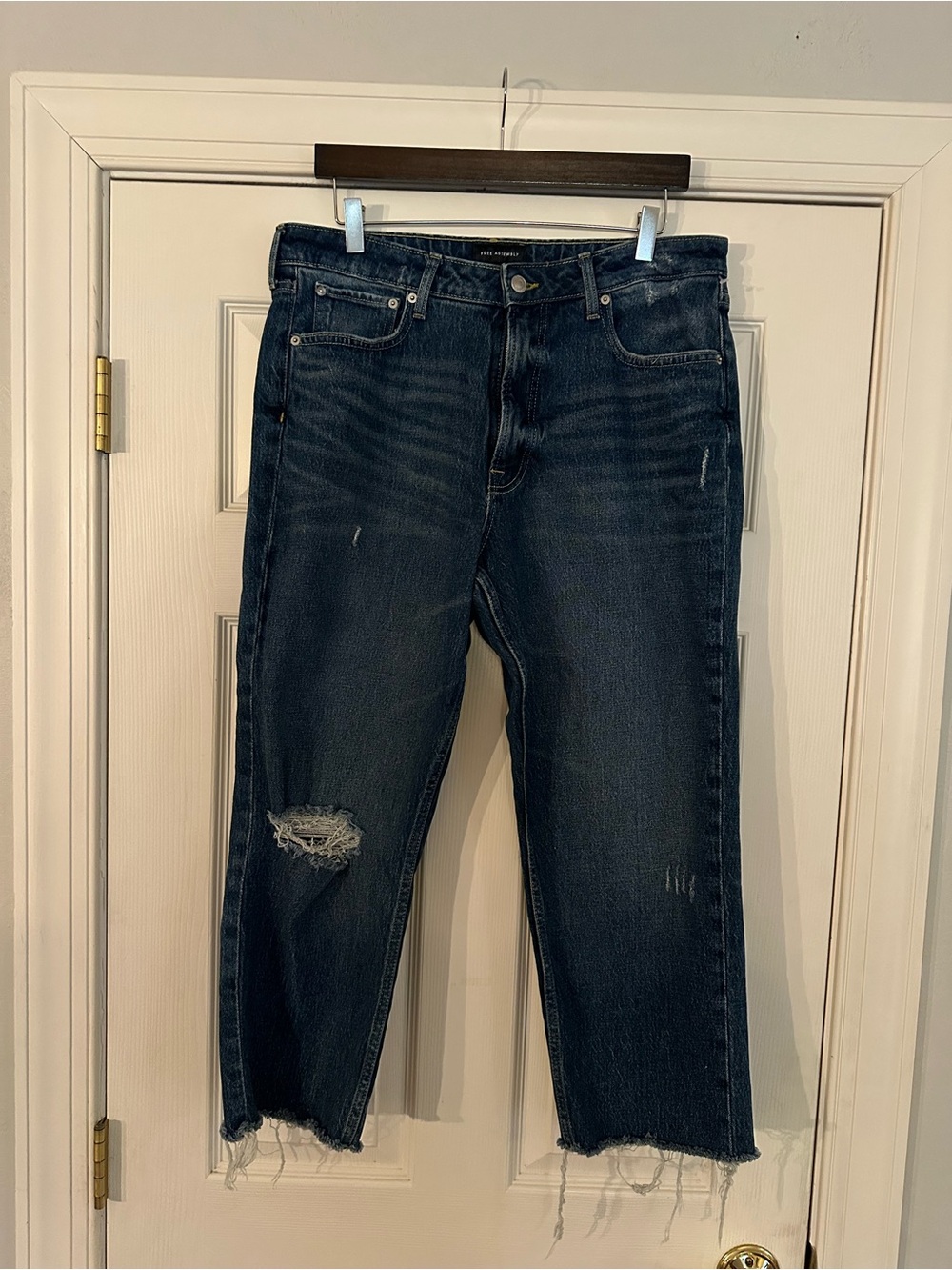 Relaxed Crop Women's Jeans in Dark Blue Wash